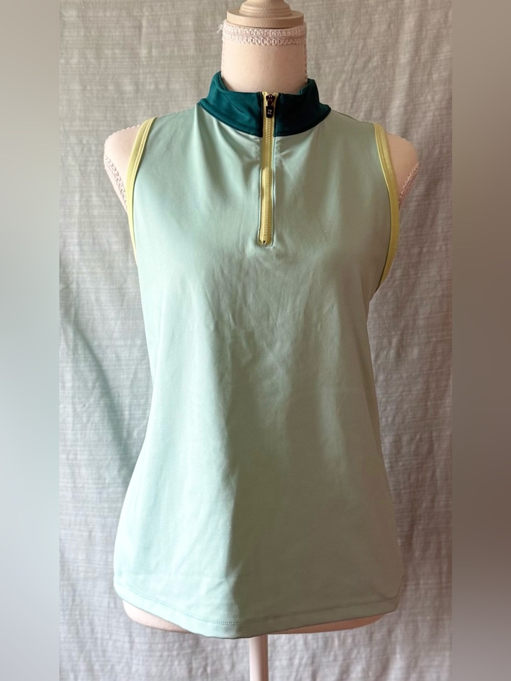 ZELOS Mint Tank with Teal Zip and Yellow Trim